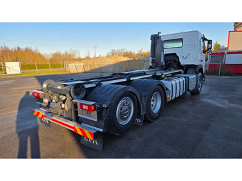 Leasing financiero de Volvo FM410 6X2*4 leasing Volvo FM410 6X2*4: foto 3