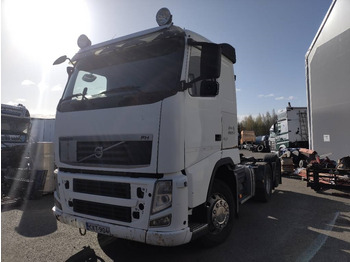 Cabeza tractora Volvo FH460 6x2 veturi kääntyvä teli: foto 2