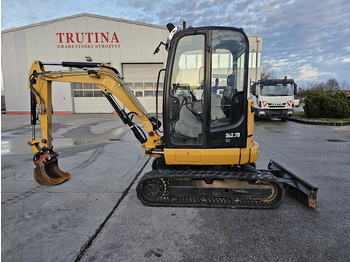 Miniexcavadora CATERPILLAR 302.7DCR