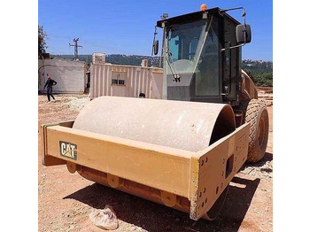 Plancha reversible CATERPILLAR CS64B