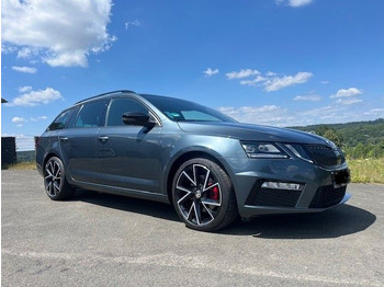 Coche familiar ŠKODA