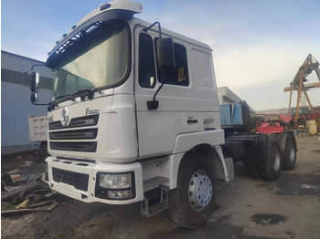 Cabeza tractora SHACMAN F3000 6x4 drive 10 wheeler tractor truck head: foto 1