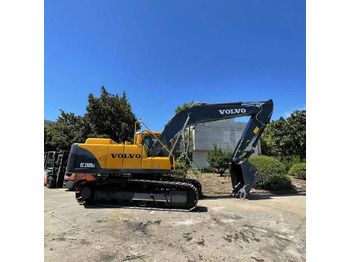 Excavadora de cadenas VOLVO EC210B