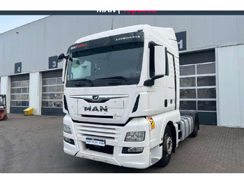 Cabeza tractora MAN
