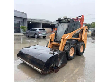 Minicargadora Original Second hand CASE skid steer loader 420 for sale compact skid steers loaders 440 430 420 in stock: foto 2 Minicargadora Original Second hand CASE skid steer loader 420 for sale compact skid steers loaders 440 430 420 in stock: foto 2