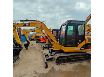 Excavadora de cadenas CATERPILLAR 302.5