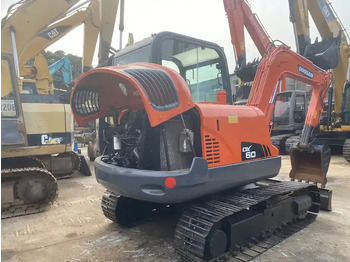 Excavadora de cadenas Used doosan 6ton dx60 excavator on sale in stock: foto 3