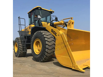 Cargadora de ruedas SDLG