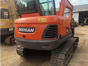 Excavadora de cadenas doosan excavator used dx60 dh60 dx55 dh55 mini excavator 6 ton  mini excavator free shipping: foto 3