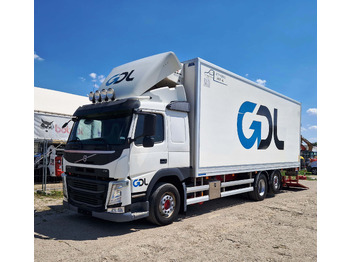 Frigorífico camión VOLVO FM