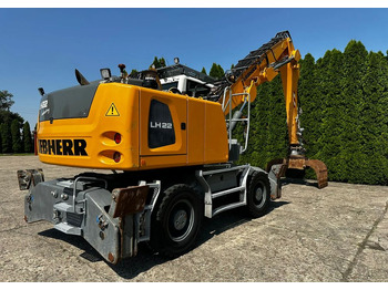Excavadora de ruedas LIEBHERR LH 22 M