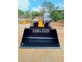 Manipulador telescópico nuevo JCB 530-70: foto 5