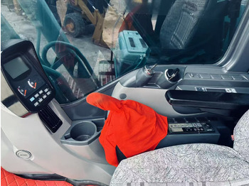 Excavadora de cadenas Kobelco SK200: foto 5