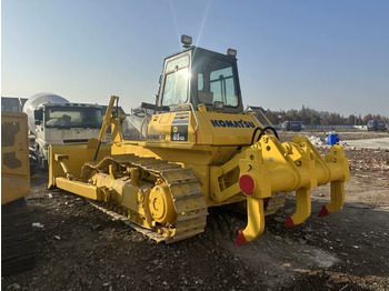 Bulldozer KOMATSU D85