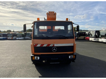Camión con plataforma elevadora Mercedes-Benz 1117: foto 5