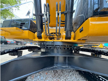 Excavadora de cadenas CAT 324 D L: foto 2