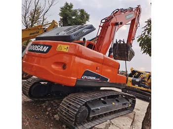Excavadora de cadenas DOOSAN DX225LC-9C