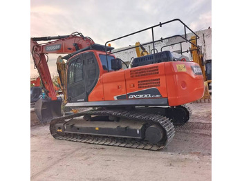 Excavadora de cadenas DOOSAN DX300LC
