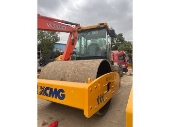 Compactador XCMG XS143J