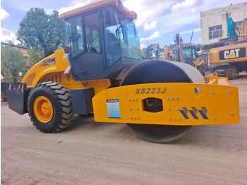 Compactador XCMG XS223J