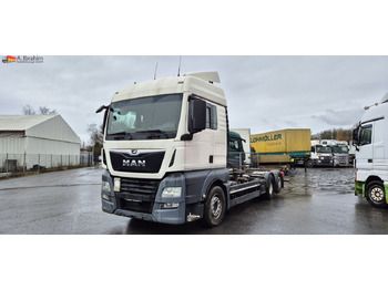 Camión lona MAN TGX 26.460