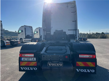 Leasing financiero de Volvo FH500/RETARDER/PCOOL leasing Volvo FH500/RETARDER/PCOOL: foto 5