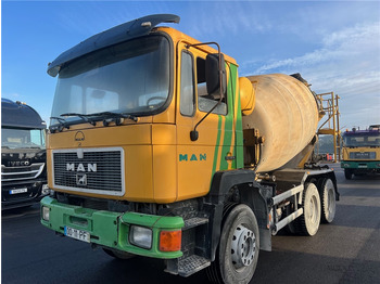 Camión hormigonera MAN