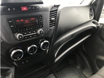 Furgoneta con caja de lona IVECO DAILY 35C16 CC 3000: foto 5