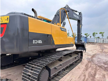 Excavadora de cadenas Volvo EC240: foto 5