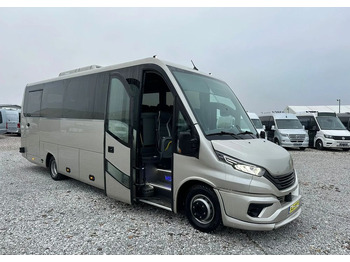 Minibús IVECO Daily