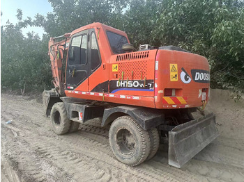 Excavadora de ruedas DOOSAN DH150W-7