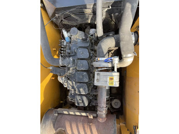 Excavadora de ruedas HYUNDAI 210W-9: foto 5 Excavadora de ruedas HYUNDAI 210W-9: foto 5