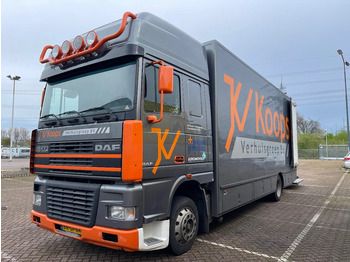 Leasing financiero de DAF XF 95.380 BOX TRUCK. Netherland Truck leasing DAF XF 95.380 BOX TRUCK. Netherland Truck: foto 1 Leasing financiero de DAF XF 95.380 BOX TRUCK. Netherland Truck leasing DAF XF 95.380 BOX TRUCK. Netherland Truck: foto 1