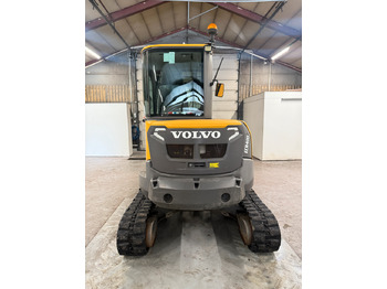 Miniexcavadora Volvo ECR40D MVA FRI: foto 4