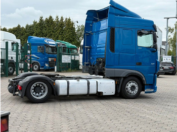 Leasing financiero de  DAF XF 480 Low +Retarter+2xTank leasing DAF XF 480 Low +Retarter+2xTank: foto 4