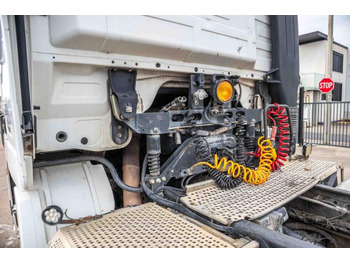 Cabeza tractora Mercedes ACTROS 1844 LS-MP3+E5+VOITH: foto 5 Cabeza tractora Mercedes ACTROS 1844 LS-MP3+E5+VOITH: foto 5
