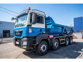 Volquete camión MAN TGS 35.480