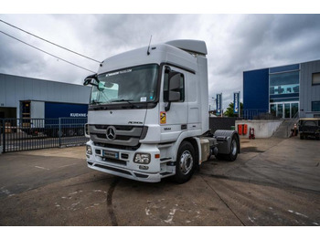 Cabeza tractora MERCEDES-BENZ Actros 1844
