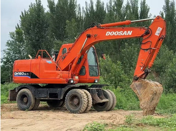 Excavadora de ruedas DOOSAN DH150W-7