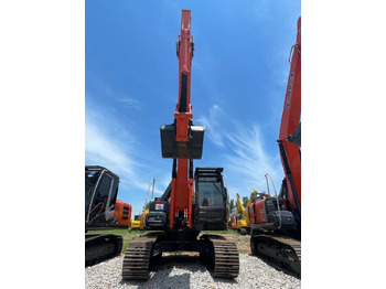 Excavadora de cadenas HITACHI ZX200