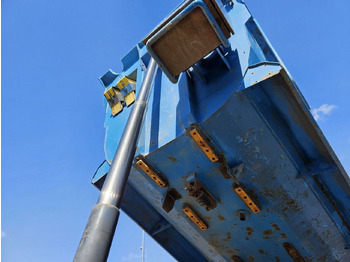 Volquete camión Scania R420 8x4 - Tipper - full spring - 2007 year: foto 4 Volquete camión Scania R420 8x4 - Tipper - full spring - 2007 year: foto 4