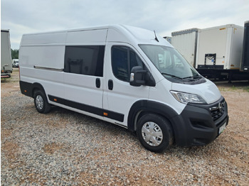 Furgoneta combi OPEL