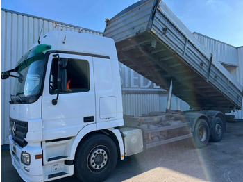 Volquete camión MERCEDES-BENZ Actros 2544