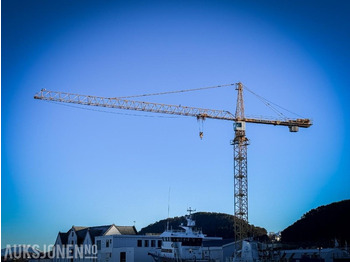 Grúa LIEBHERR