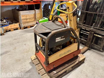 Equipo de construcción 2007 Dynapac LG500 Vibroplate: foto 3 Equipo de construcción 2007 Dynapac LG500 Vibroplate: foto 3