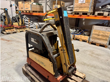 Equipo de construcción 2007 Dynapac LG500 Vibroplate: foto 2 Equipo de construcción 2007 Dynapac LG500 Vibroplate: foto 2