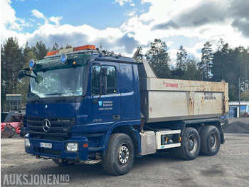 Volquete camión MERCEDES-BENZ Actros 2655