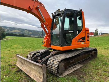 Excavadora 2011 Doosan DX140LCR gravemaskin - Rotortilt- 2 skuffer: foto 4 Excavadora 2011 Doosan DX140LCR gravemaskin - Rotortilt- 2 skuffer: foto 4