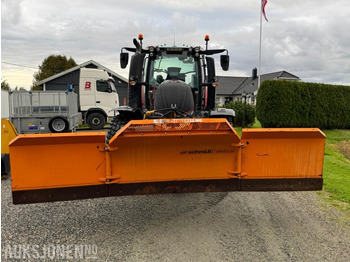 Leasing financiero de  2016 Valtra T174E med Schmidt Tellefsdal U-LS 43.6 plog (2022), Valtra 76 frontlaster og betong lodd leasing 2016 Valtra T174E med Schmidt Tellefsdal U-LS 43.6 plog (2022), Valtra 76 frontlaster og betong lodd: foto 2