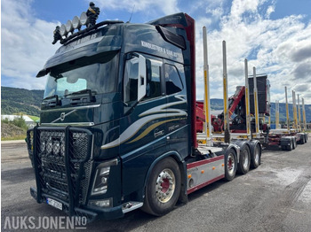 Camión forestal VOLVO FH16